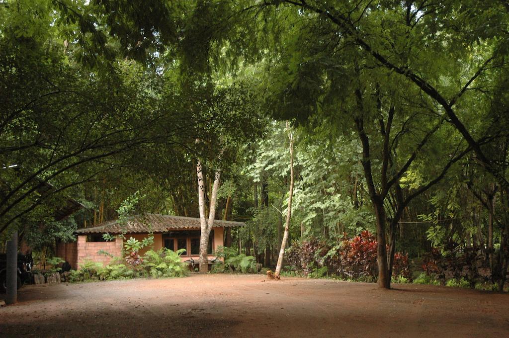 Momchailai Forest Retreat Kanchanaburi Ngoại thất bức ảnh